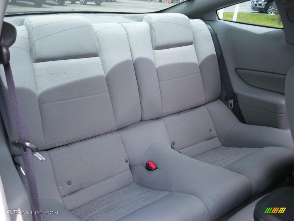 2007 Mustang V6 Deluxe Coupe - Windveil Blue Metallic / Light Graphite photo #16