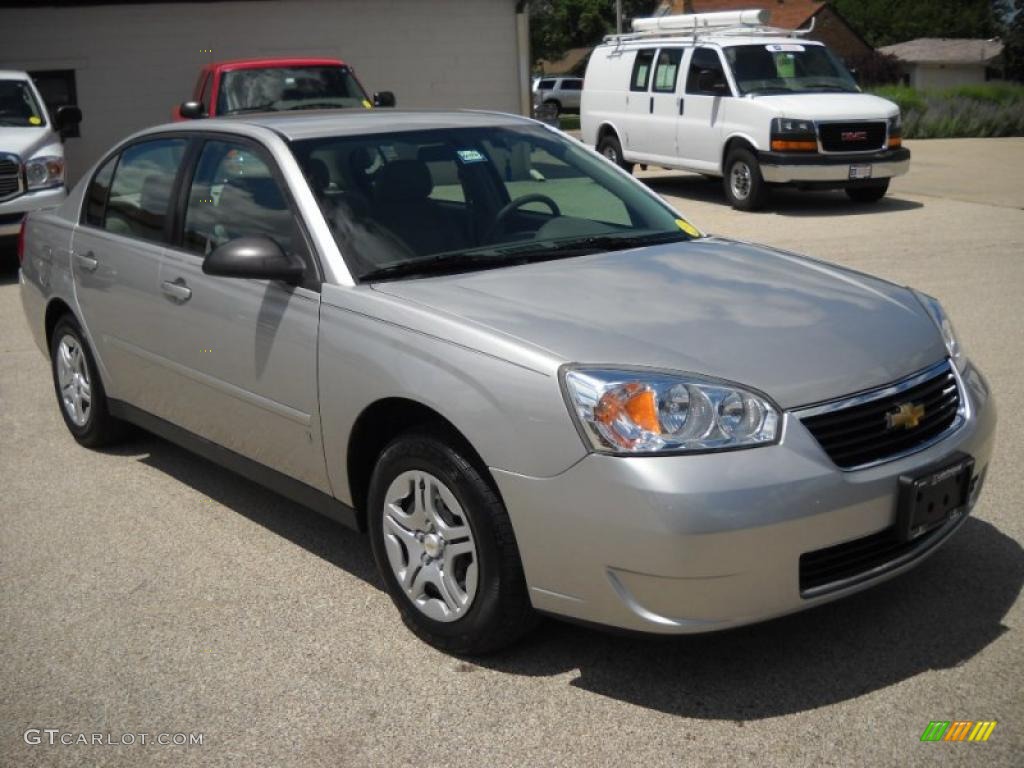 2006 Malibu LS Sedan - Silverstone Metallic / Titanium Gray photo #6