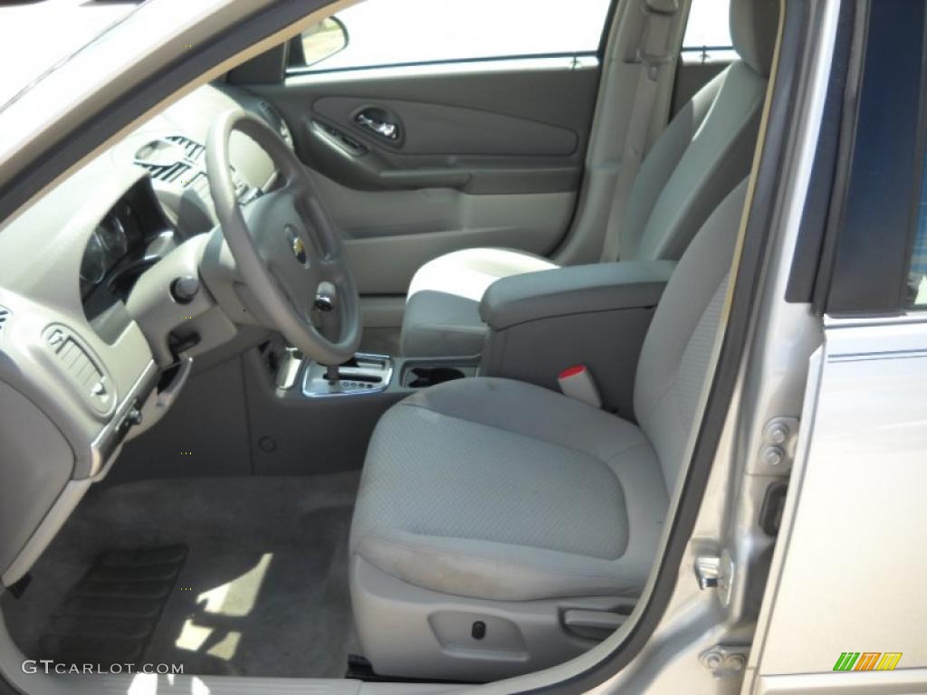 2006 Malibu LS Sedan - Silverstone Metallic / Titanium Gray photo #13