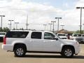 2009 Summit White GMC Yukon XL SLT 4x4  photo #18