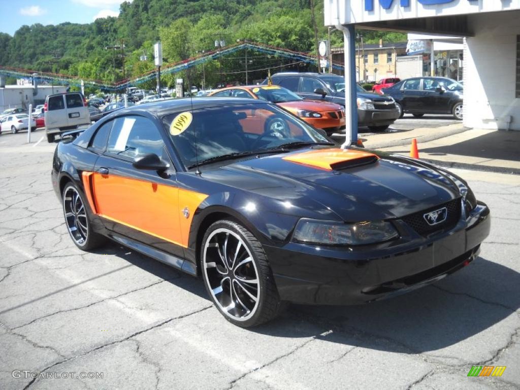 1999 Mustang GT Coupe - Black / Dark Charcoal photo #17