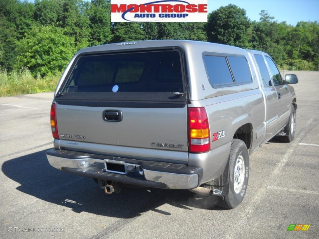 2001 Silverado 1500 LS Extended Cab 4x4 - Light Pewter Metallic / Graphite photo #3