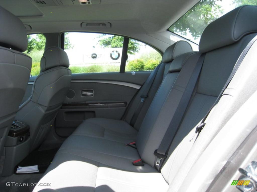 2006 7 Series 750i Sedan - Sterling Grey Metallic / Basalt Grey/Flannel Grey photo #12