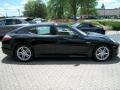 Black - Panamera 4 Photo No. 4