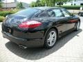 Black - Panamera 4 Photo No. 5