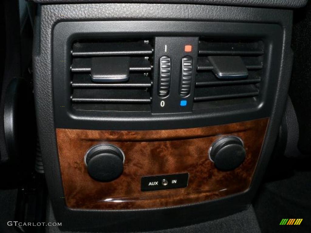 2008 5 Series 528i Sedan - Jet Black / Black photo #20