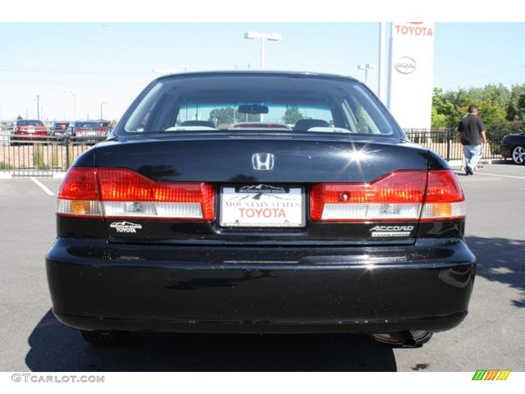 2002 Accord SE Sedan - Nighthawk Black Pearl / Quartz Gray photo #3
