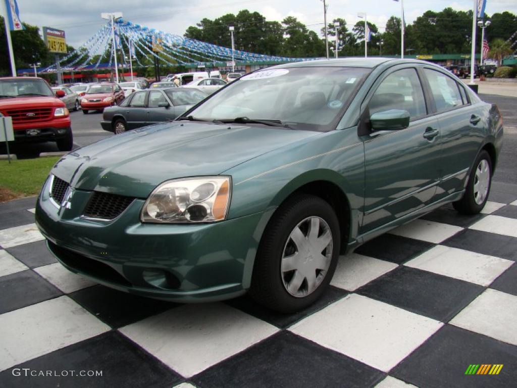 2004 Galant ES - Machine Green Metallic / Creme photo #3