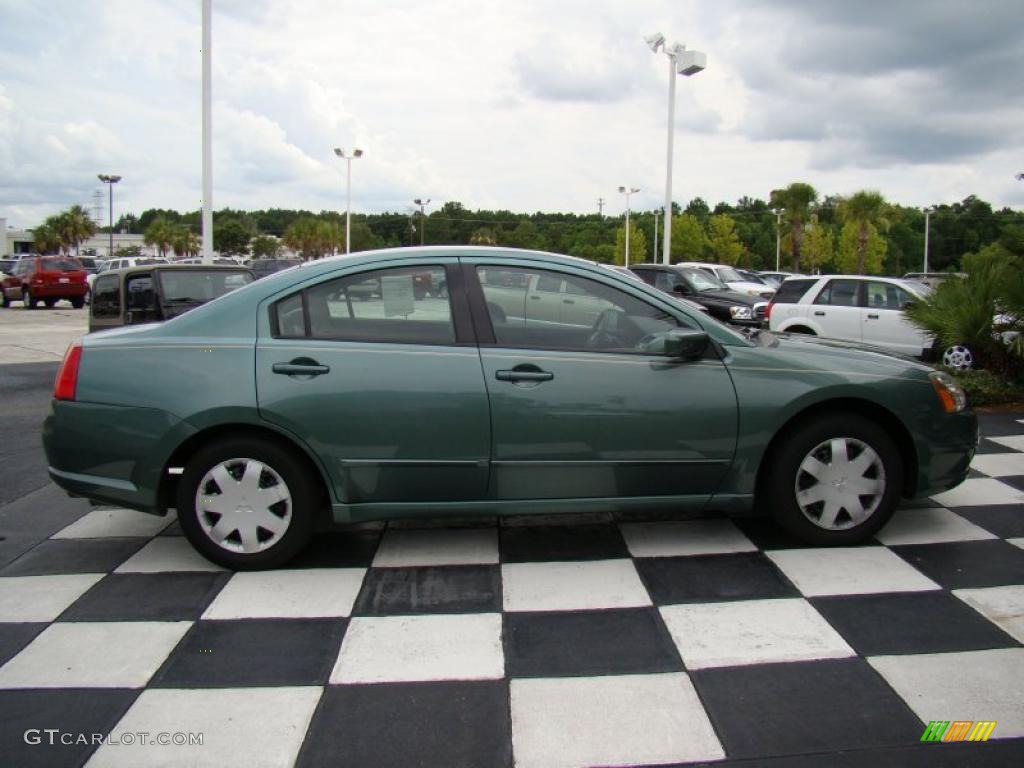 2004 Galant ES - Machine Green Metallic / Creme photo #6