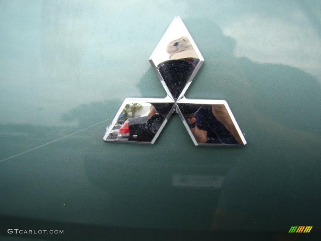 2004 Galant ES - Machine Green Metallic / Creme photo #33