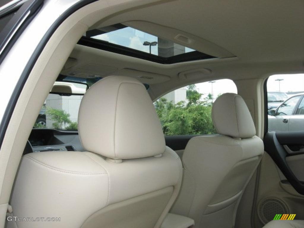 2010 TSX Sedan - Premium White Pearl / Taupe photo #34