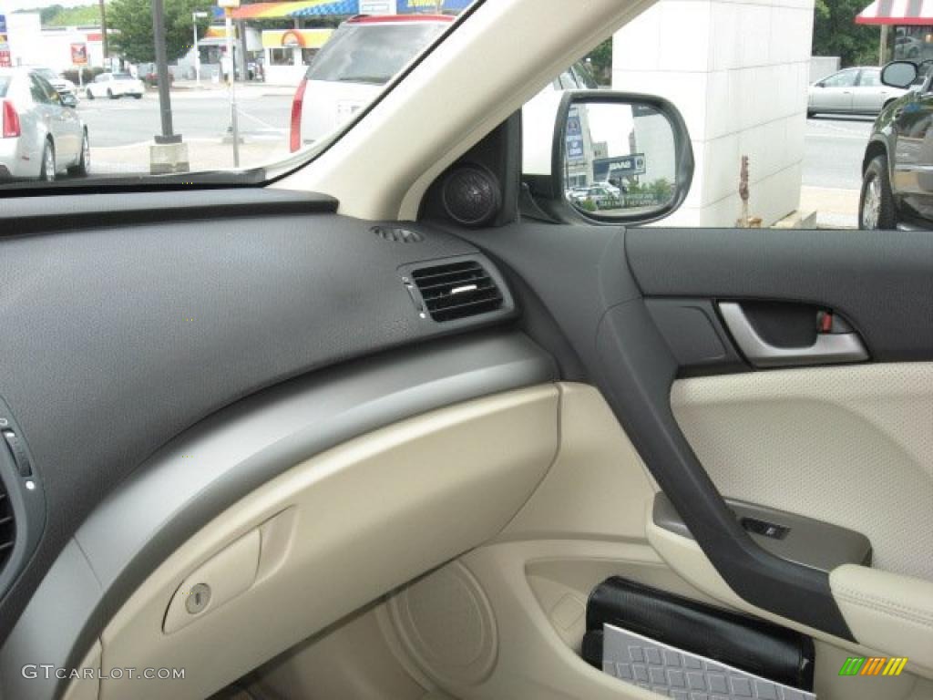 2010 TSX Sedan - Premium White Pearl / Taupe photo #39