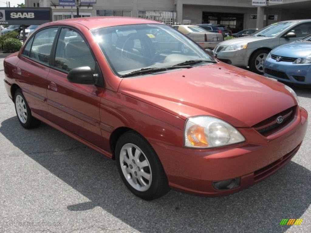 2003 Rio Sedan - Cinnamon / Gray photo #4