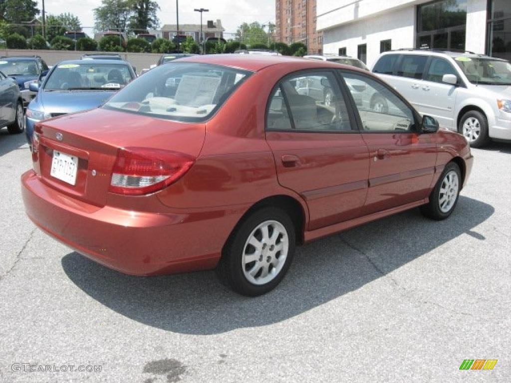 2003 Rio Sedan - Cinnamon / Gray photo #6