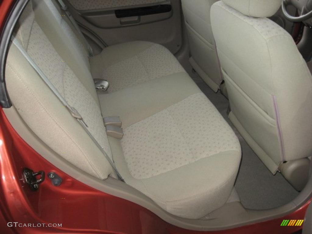 2003 Rio Sedan - Cinnamon / Gray photo #19