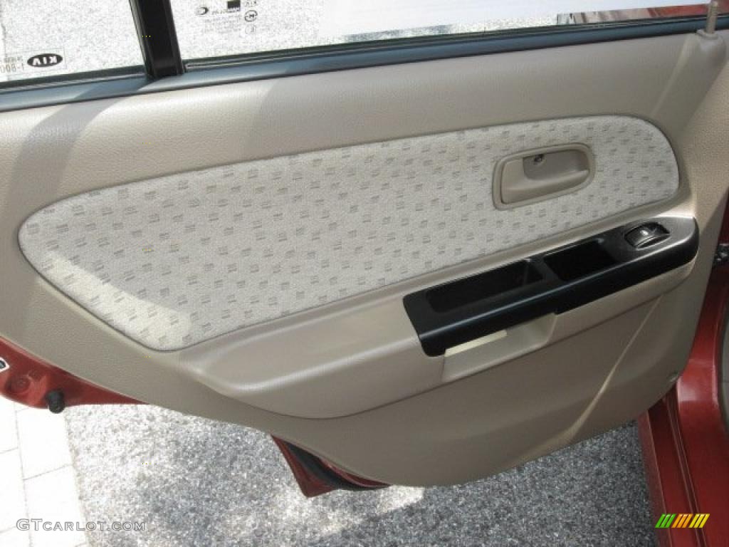 2003 Rio Sedan - Cinnamon / Gray photo #23