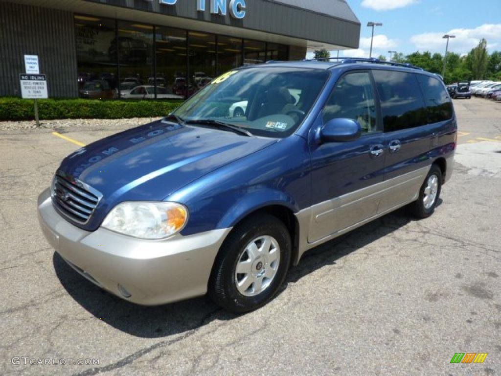 2003 Sedona EX - Blue Sapphire / Gray photo #8