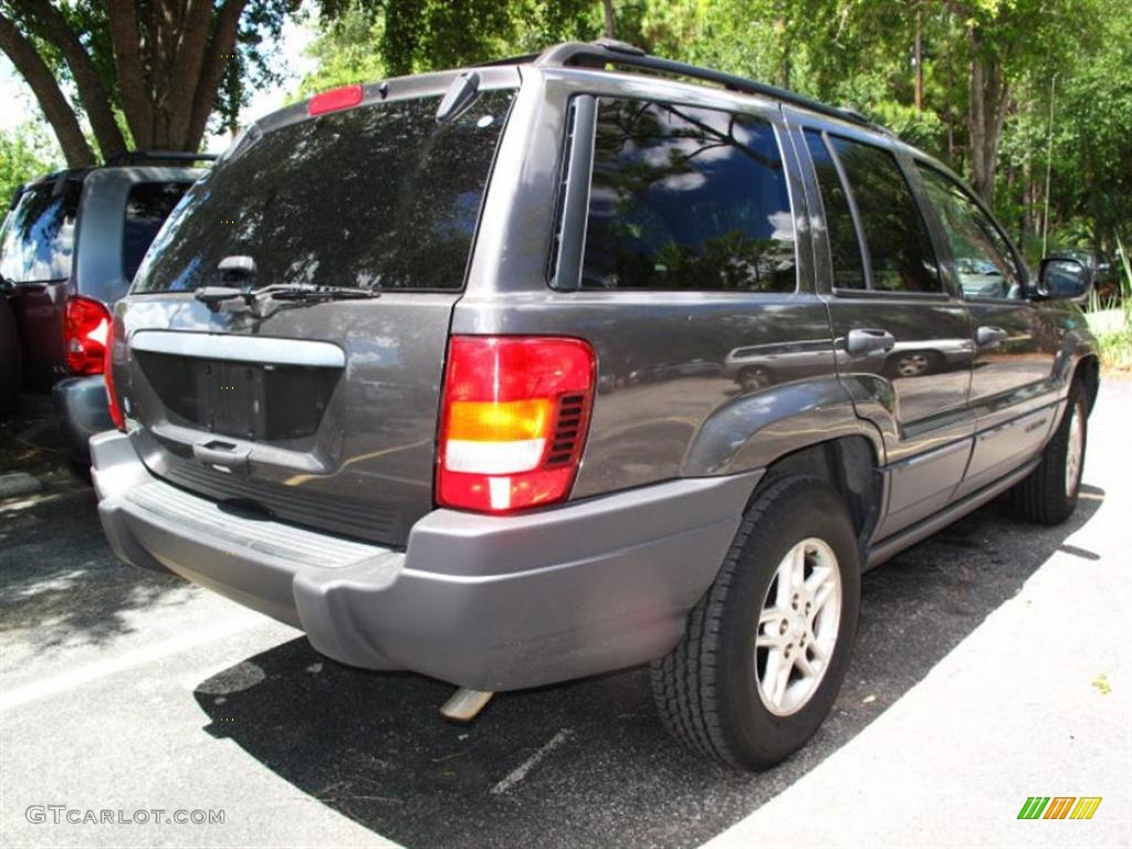 2004 Grand Cherokee Laredo - Graphite Metallic / Dark Slate Gray photo #3