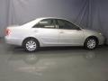 Lunar Mist Metallic - Camry LE Photo No. 4
