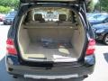 Black - ML 350 4Matic Photo No. 7
