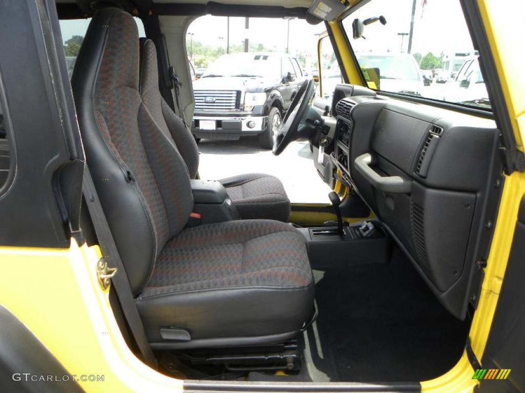 2000 Wrangler Sport 4x4 - Solar Yellow / Agate photo #10
