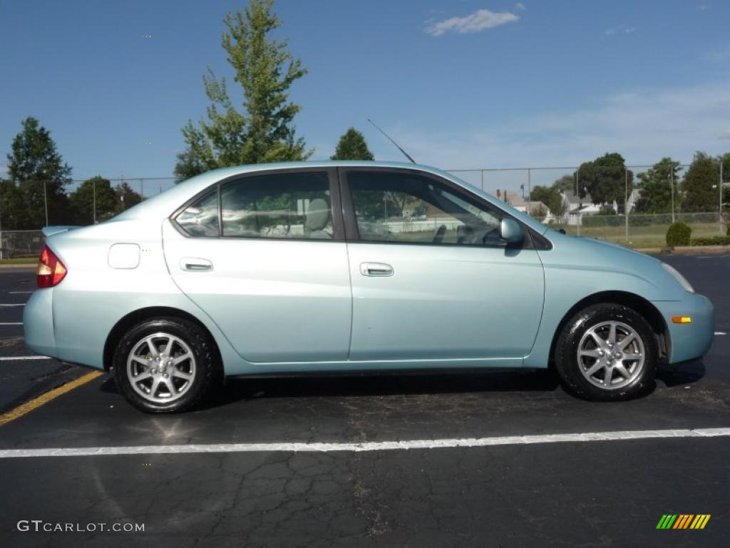 2002 Prius Hybrid - Aqua Ice Opalescent / Gray photo #11