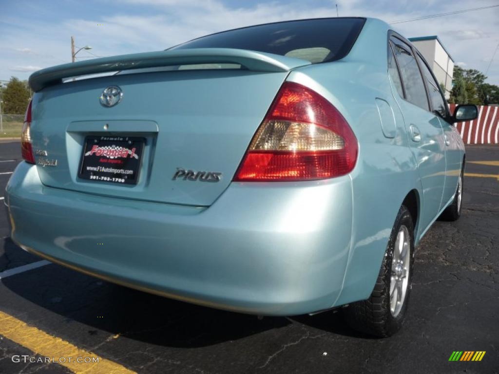 2002 Prius Hybrid - Aqua Ice Opalescent / Gray photo #15