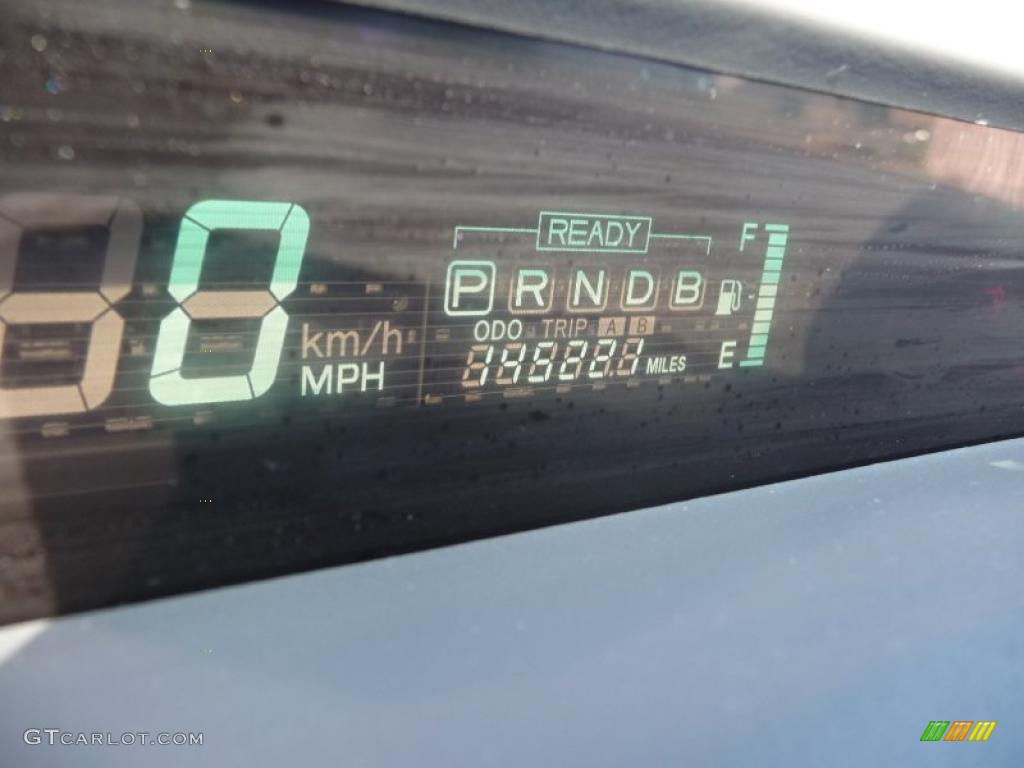 2002 Prius Hybrid - Aqua Ice Opalescent / Gray photo #22