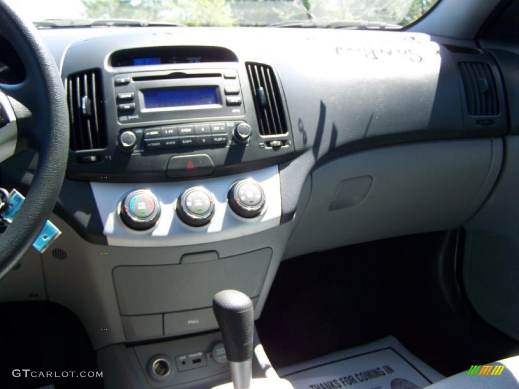 2009 Elantra GLS Sedan - Black Pearl / Gray photo #18
