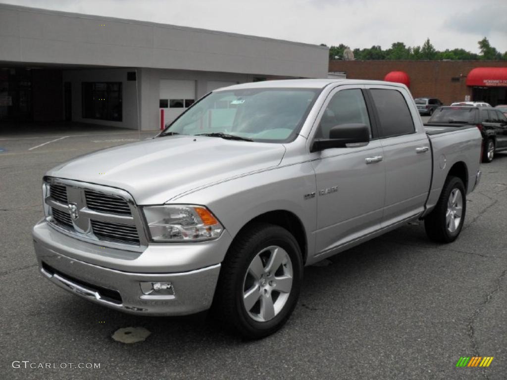 2010 Ram 1500 Big Horn Crew Cab 4x4 - Bright Silver Metallic / Dark Slate/Medium Graystone photo #1