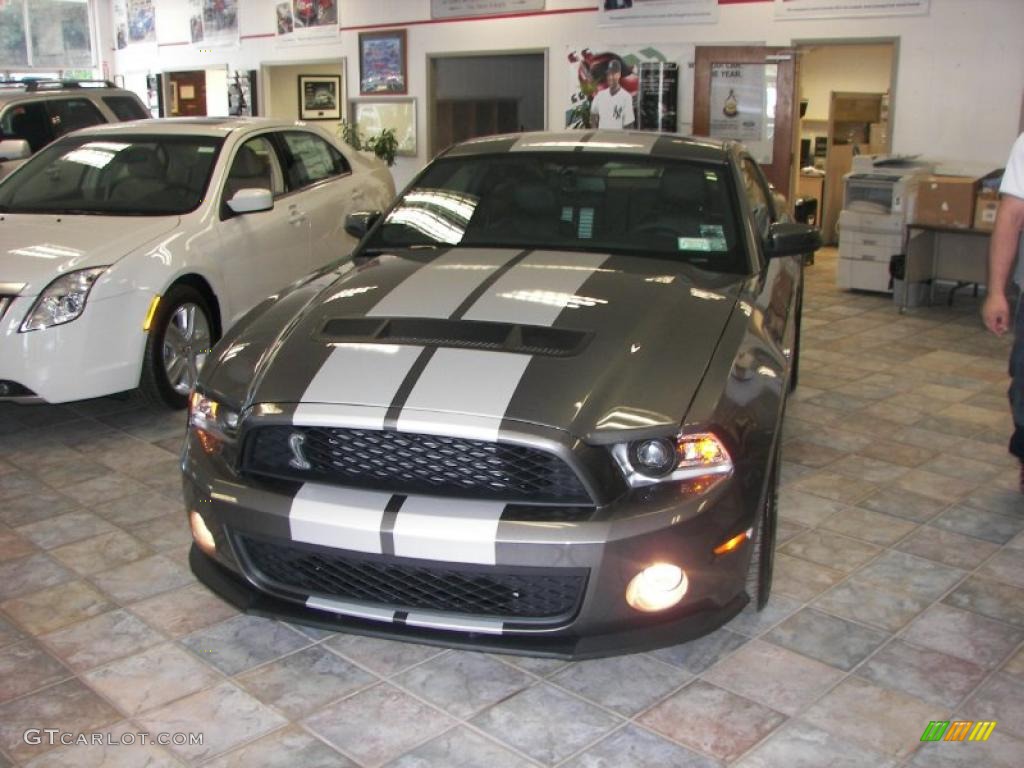 Sterling Grey Metallic Ford Mustang