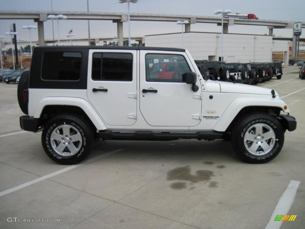 2010 Wrangler Unlimited Sahara 4x4 - Stone White / Dark Slate Gray/Medium Slate Gray photo #4