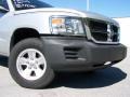 2008 Bright Silver Metallic Dodge Dakota SXT Crew Cab 4x4  photo #2