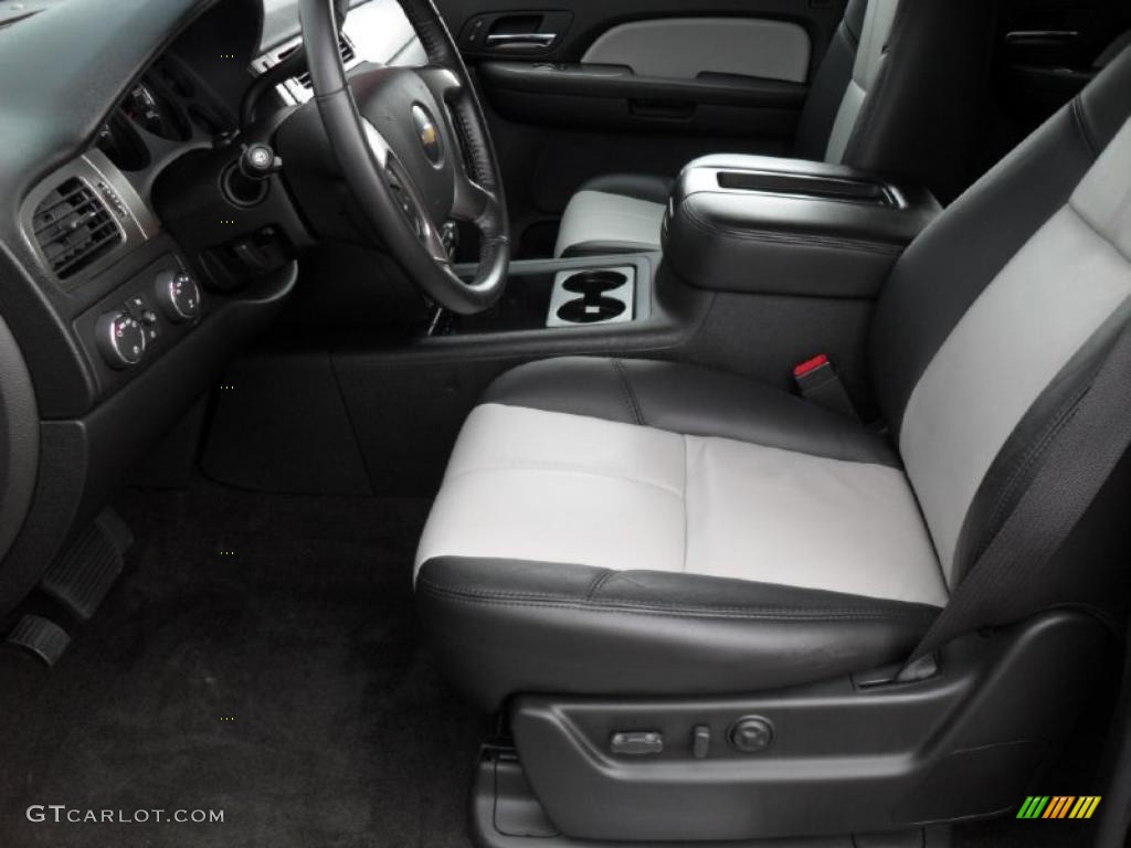 2007 Suburban 1500 LS 4x4 - Black / Light Titanium/Ebony photo #7