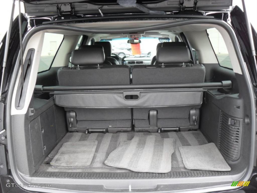 2007 Suburban 1500 LS 4x4 - Black / Light Titanium/Ebony photo #16