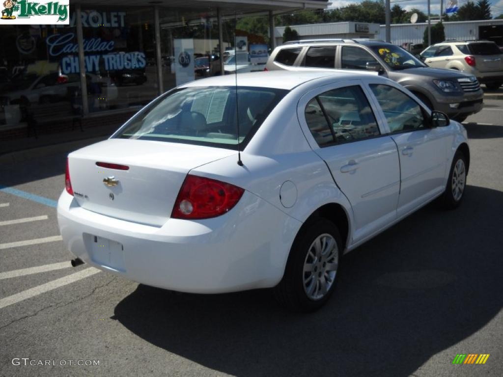 2009 Cobalt LT Sedan - Summit White / Gray photo #3