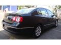 Deep Black - Passat 2.0T Sedan Photo No. 4