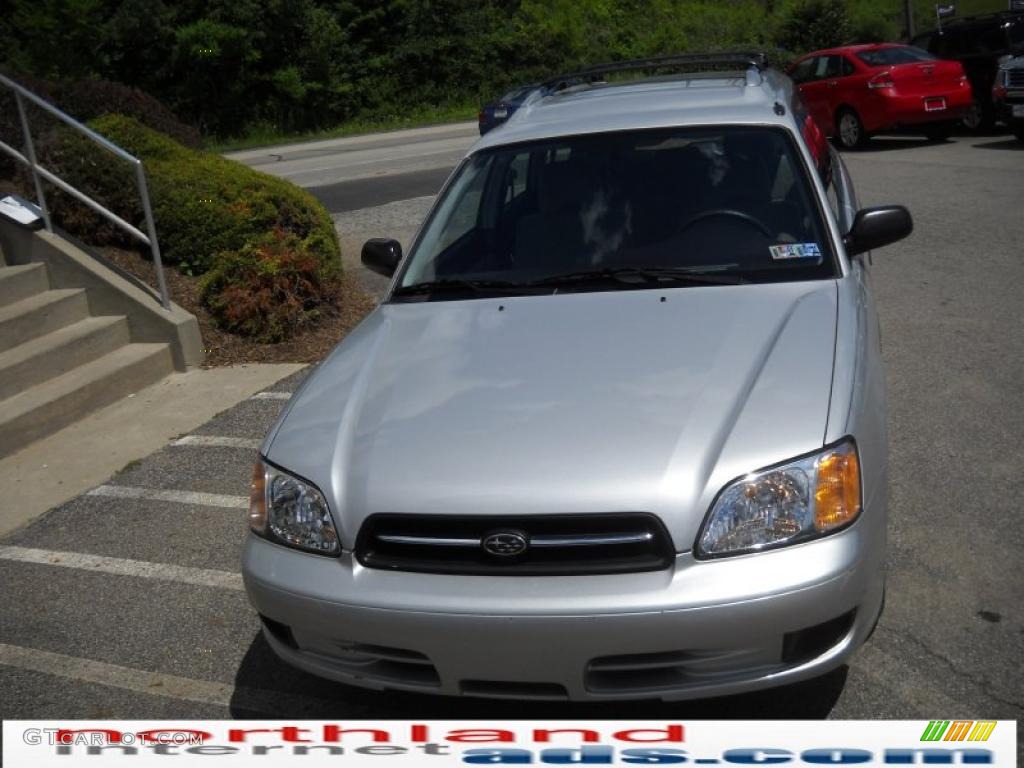 2002 Legacy L Wagon - Silver Stone Metallic / Gray photo #3