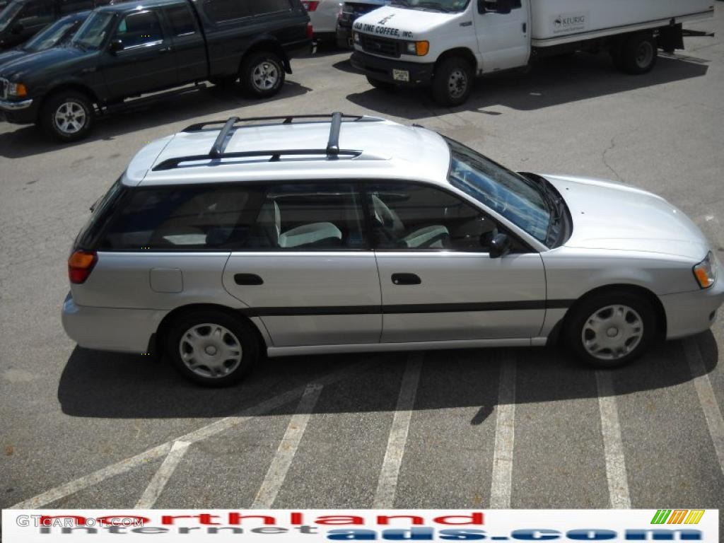2002 Legacy L Wagon - Silver Stone Metallic / Gray photo #5