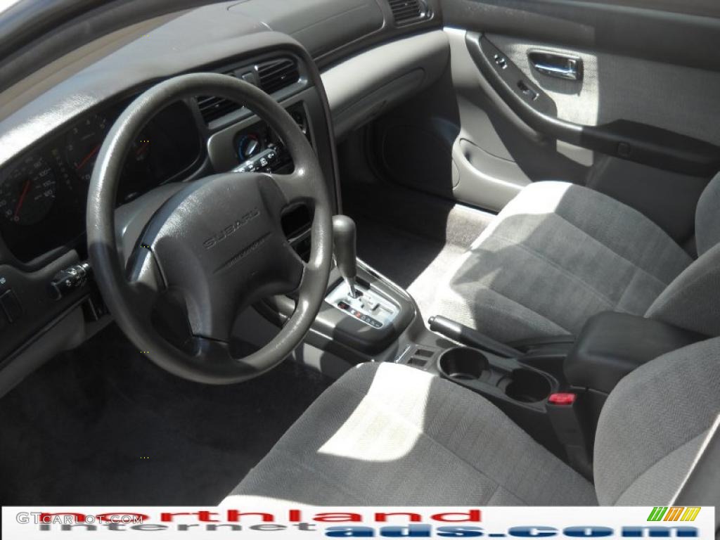 2002 Legacy L Wagon - Silver Stone Metallic / Gray photo #10