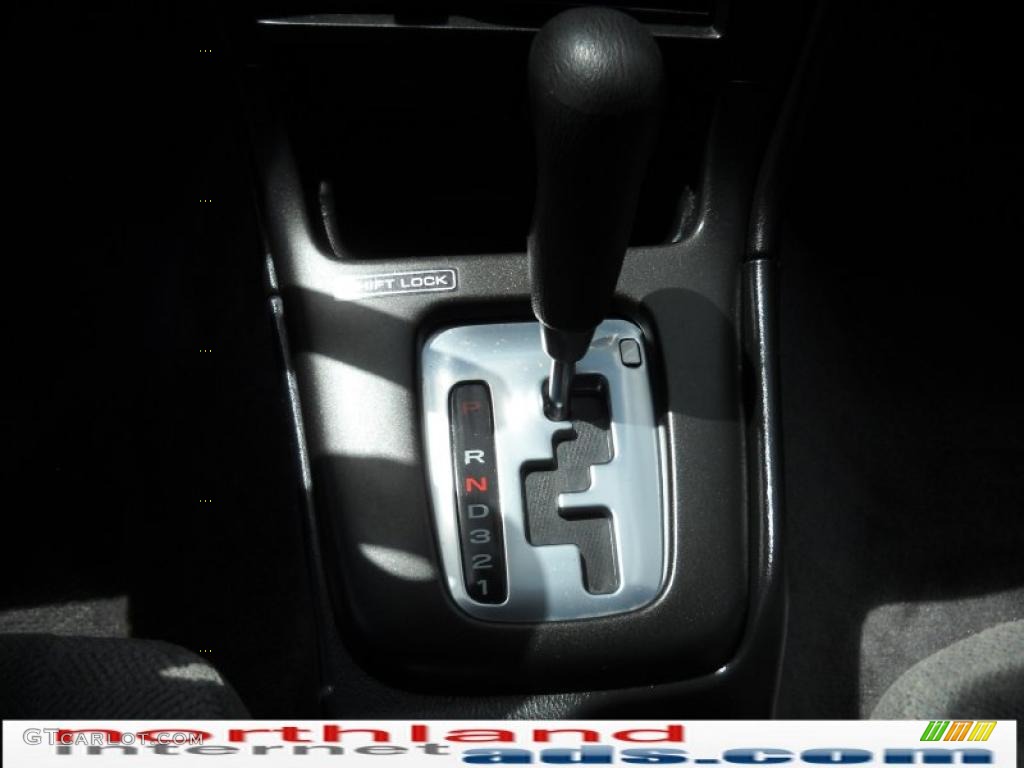 2002 Legacy L Wagon - Silver Stone Metallic / Gray photo #18