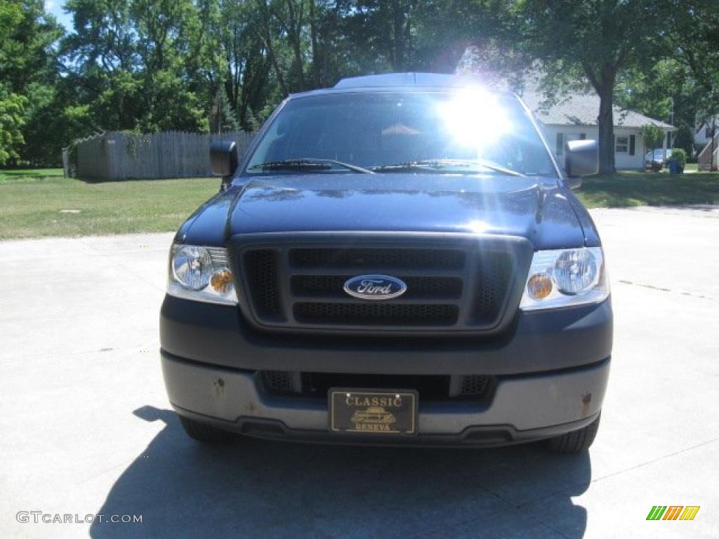 2005 F150 XL Regular Cab - Medium Wedgewood Blue Metallic / Medium Flint Grey photo #5