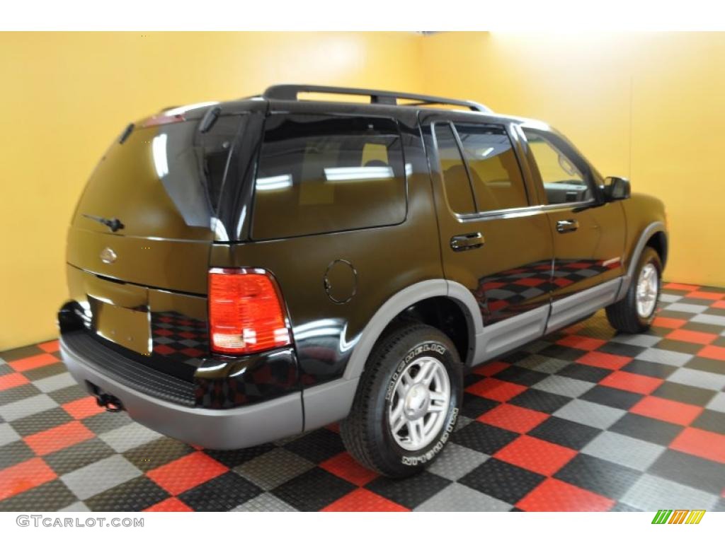 2002 Explorer XLT 4x4 - Black Clearcoat / Medium Parchment photo #6