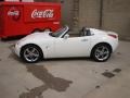 Pure White - Solstice Roadster Photo No. 1