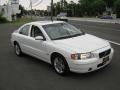 Ice White - S60 2.5T Photo No. 2