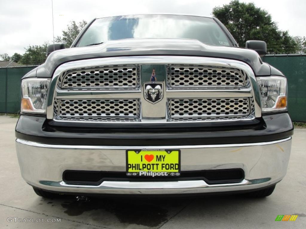 2009 Ram 1500 SLT Quad Cab - Brilliant Black Crystal Pearl / Dark Slate/Medium Graystone photo #9