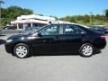 Black - Camry LE Photo No. 4