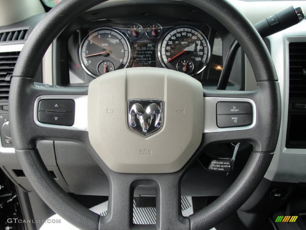 2009 Ram 1500 SLT Quad Cab - Brilliant Black Crystal Pearl / Dark Slate/Medium Graystone photo #38