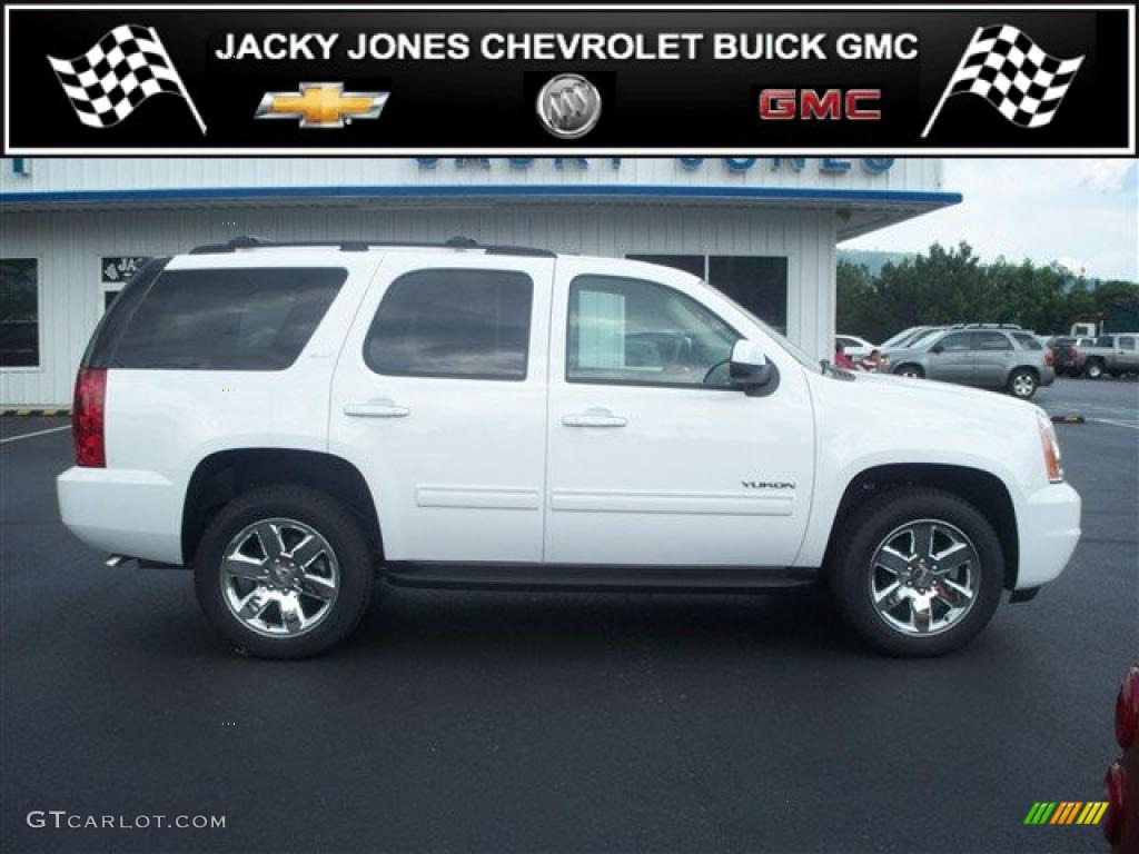 2010 Yukon SLT 4x4 - Summit White / Light Tan photo #1