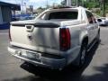 White Diamond - Escalade EXT AWD Photo No. 5